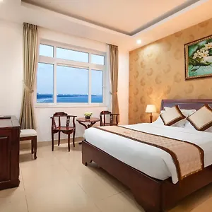 corvin-hotel.hotelsvungtau.com/